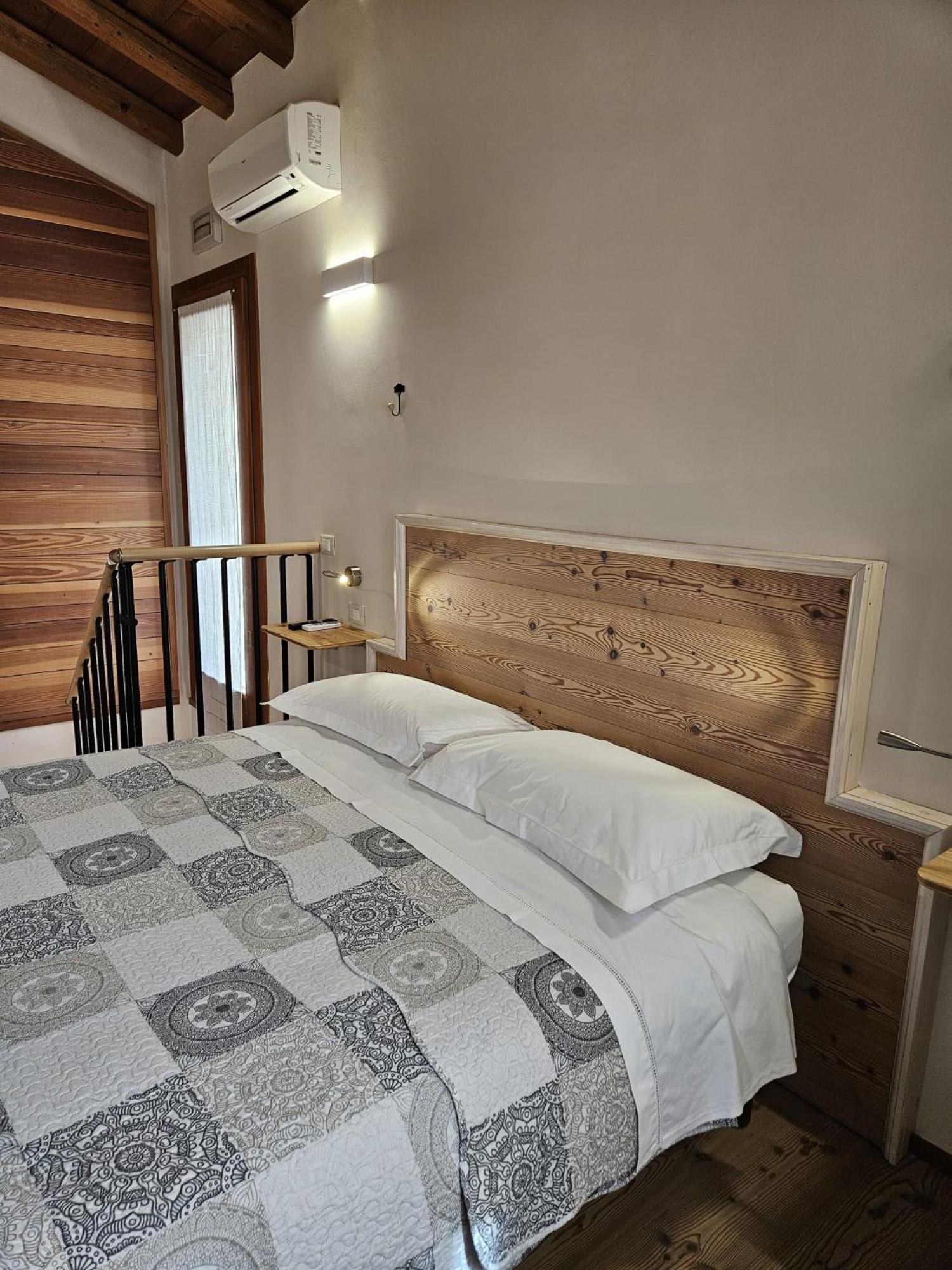 Bed and Breakfast Le Zitelle Di Ron Вальдобб'ядене Екстер'єр фото