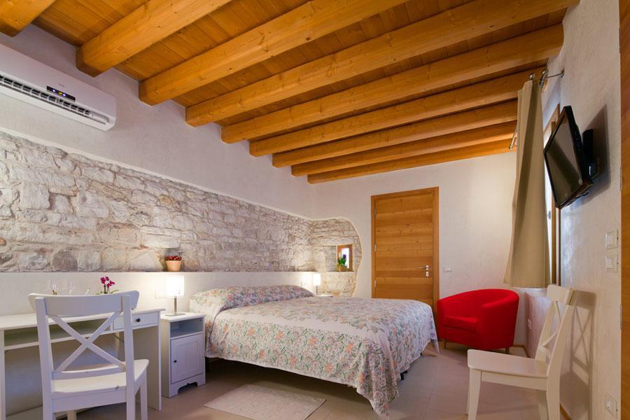 Bed and Breakfast Le Zitelle Di Ron Вальдобб'ядене Екстер'єр фото